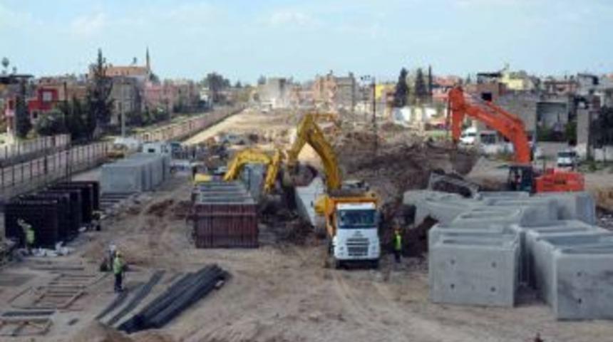 Ray Sokak'ta &Ccedil;alışmalar S&uuml;r&uuml;yor