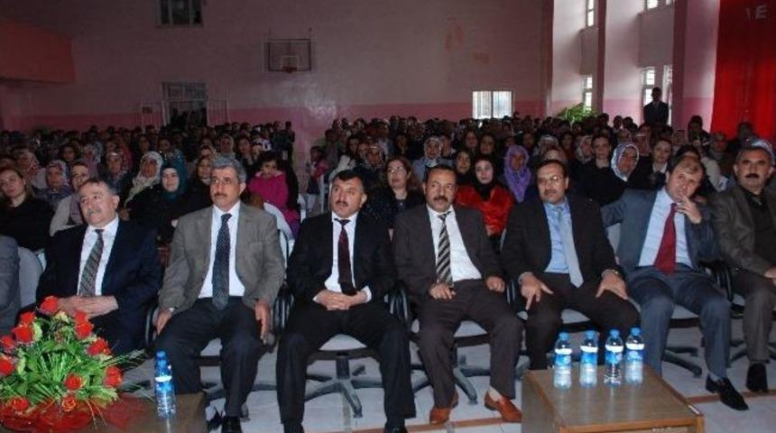 Besni&rsquo;de &lsquo;okul Evde Başlar&rsquo; Konferansı