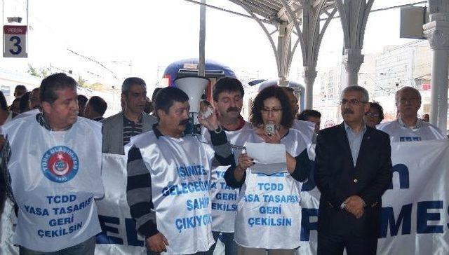 Tcdd’nin Özelleştirilmesine Karşı Bts’den Eylem