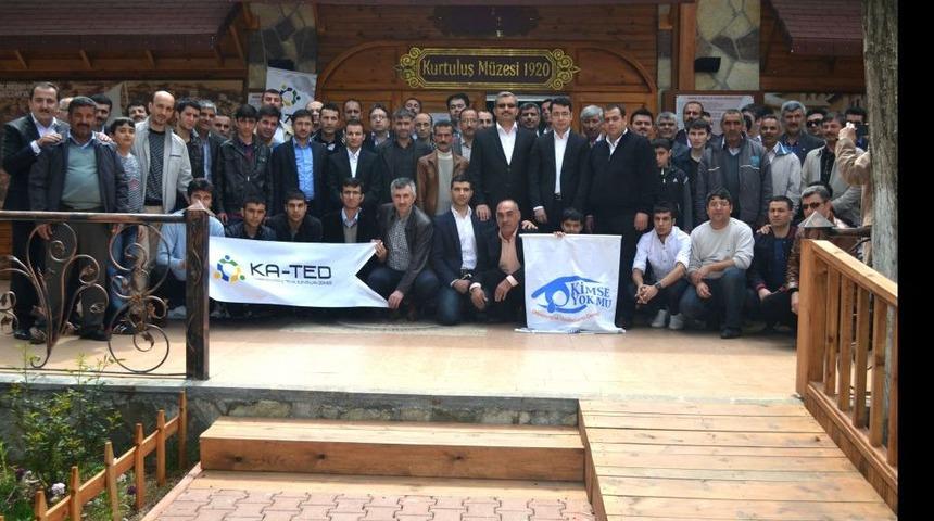 Kahramanmaraş Ve Diyarbakır Arasına Atılan Dostluk Tohumları Yeşerdi