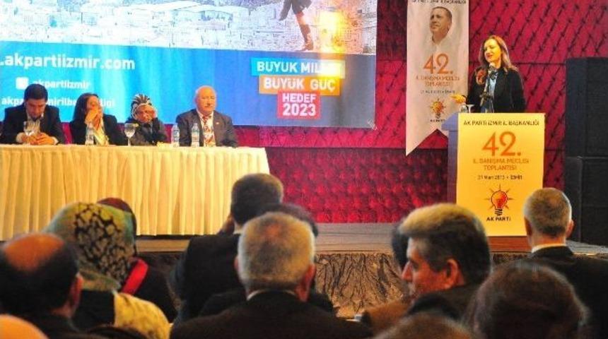 Ak Parti Genel Başkan Yardımcısı N&uuml;khet Hotar: