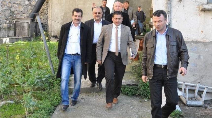 Ak Parti Heyetinden İncivez &Ccedil;ıkartması