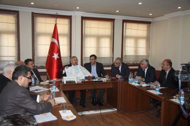 Bakan Yılmaz Bing&ouml;l&rsquo;de 1
