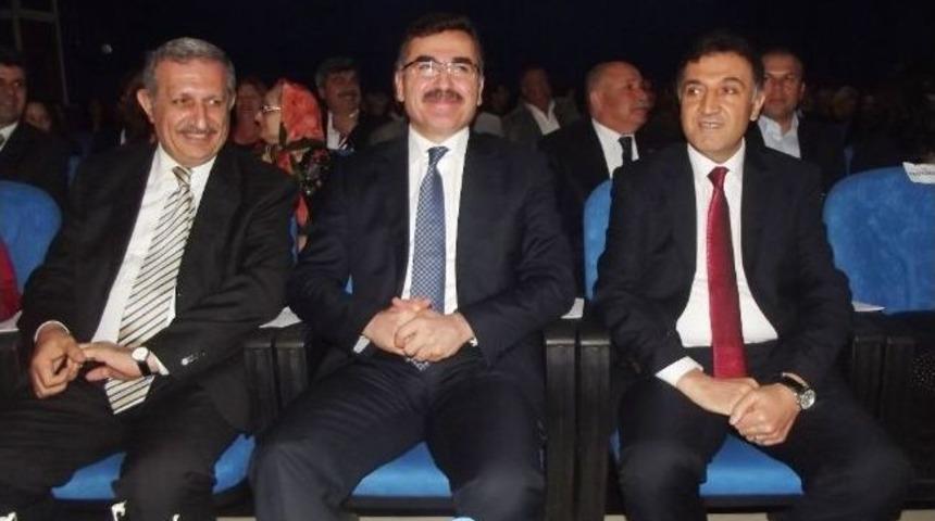 G&ouml;n&uuml;l El&ccedil;iliği Konserine Vali Turhan Da Destek Verdi