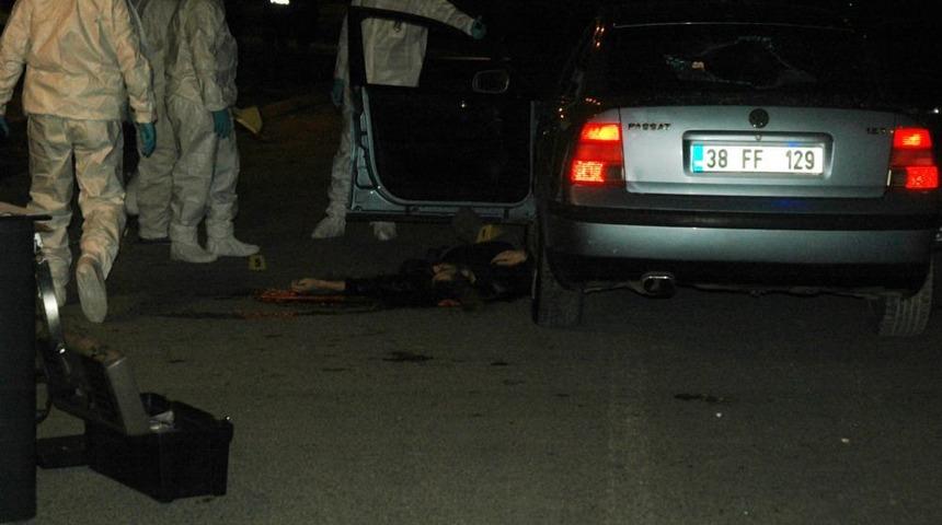 Kayseri&rsquo;de 2 kişi silahlı &ccedil;atışmada &ouml;ld&uuml;