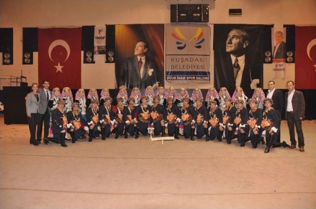 Kuşadası&rsquo;nda Halk Oyunları Ş&ouml;leni