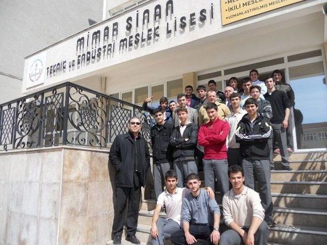 Mimar Sinan Endüstri Meslek Lisesi’nde Başarı Geleneğe Dönüştü