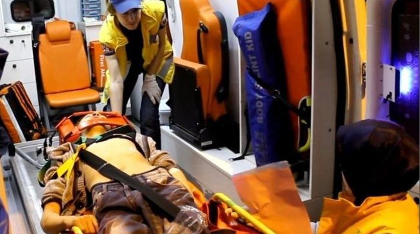 Sakarya&rsquo;da Pat Pat Kazası: 8 Yaralı