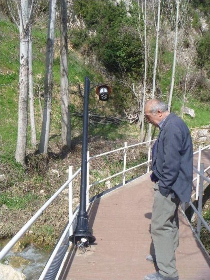 Hamsu Vadisi Yürüyüş Yolunda Tahribat G1