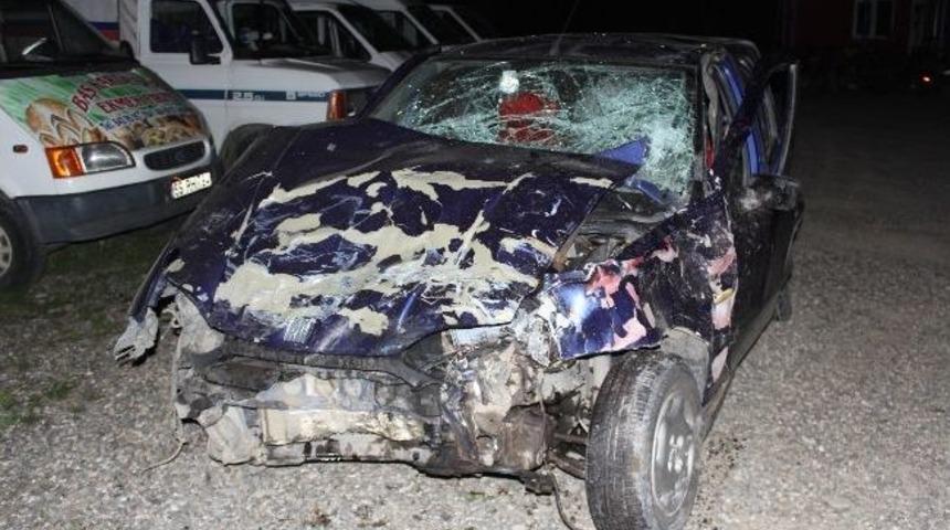 &Ccedil;arşamba&rsquo;da Kaza: 8 Yaralı