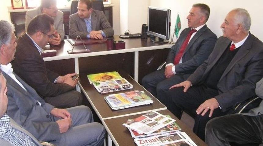 Ak Parti Malatya Milletvekili Faruk Öz, Yeşilyurt Ziraat Odası’nı Ziyaret Etti