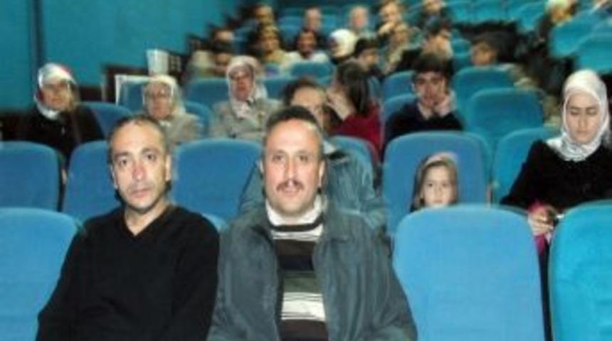 Şehit Aileleri &Ccedil;anakkale Filminde