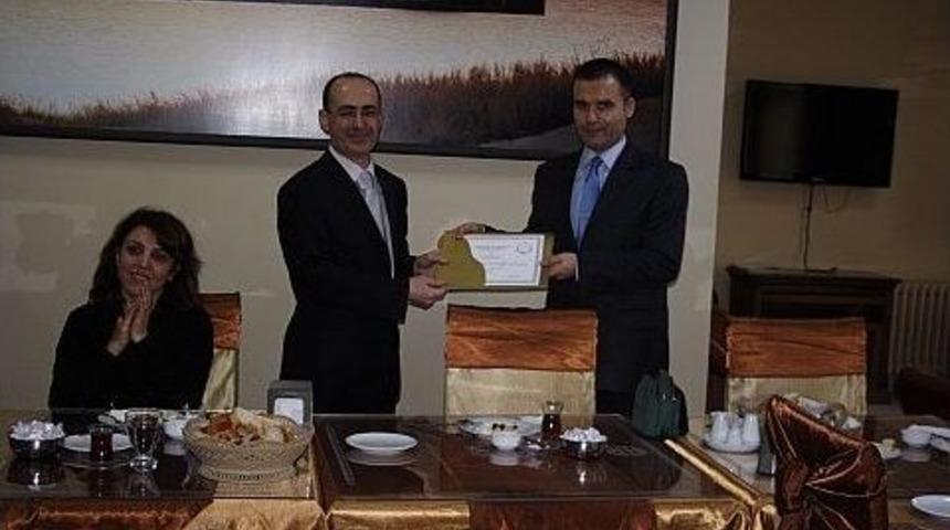 Cumhuriyet Savcısı Metin &Ouml;zyurt'a Mazbata