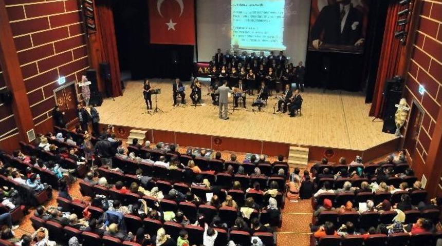 Akşehir&rsquo;de T&uuml;rk Sanat M&uuml;ziği Konseri