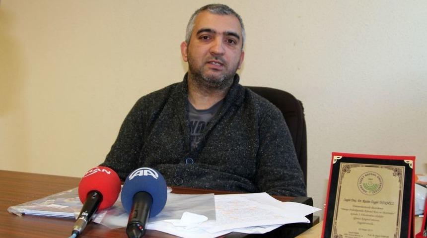 Do&ccedil;. Dr. &Ouml;zg&uuml;r: Akil Adamlar, &Ccedil;&ouml;z&uuml;m S&uuml;recini Halka Yaymalı