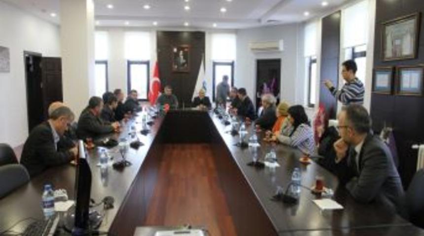 RTE&Uuml;, G&uuml;rcistan &Uuml;niversitelerinden Heyetleri Ağırladı