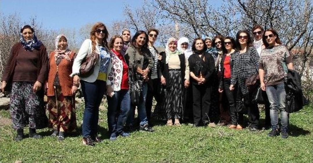 Selvi Kılı&ccedil;daroğlu&rsquo;nun Dikili Ağacı &Ccedil;ankaya&rsquo;da
