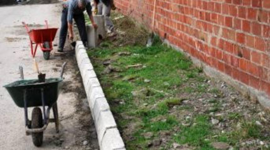 Başkan G&ouml;zen: 2013 Yılında Turhal'a 4 Milyon Adet Parke Taşı D&ouml;şenecek