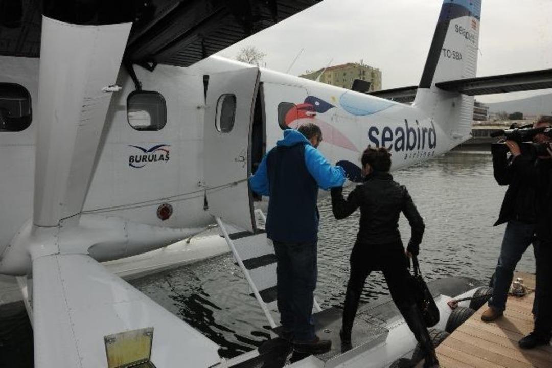 İstanbul İle Bursa Arasını 18 Dakikaya İndiren Deniz U&ccedil;ağı Seferleri Başladı