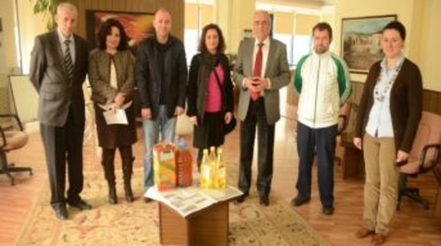 Atık Yağ Getirene Ay&ccedil;i&ccedil;eği Yağı Bedava