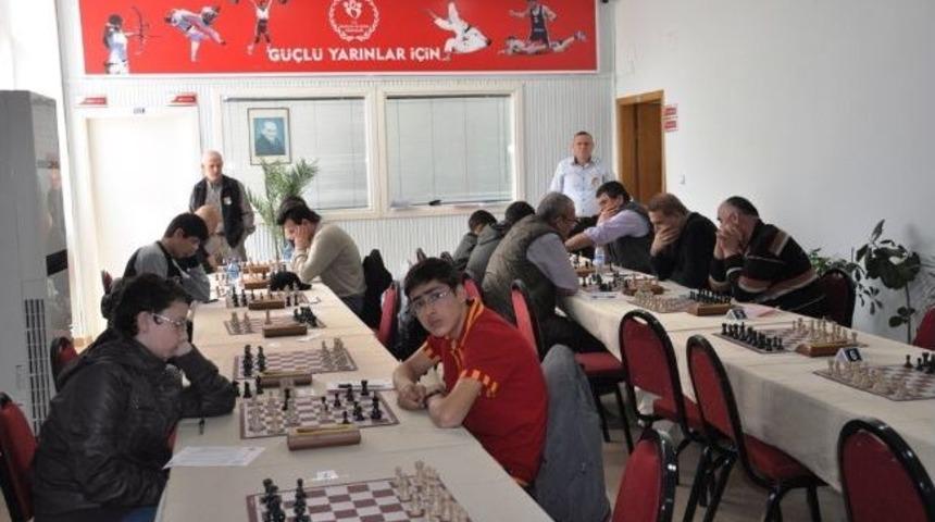 Satrancın S&uuml;per Ligi Başladı