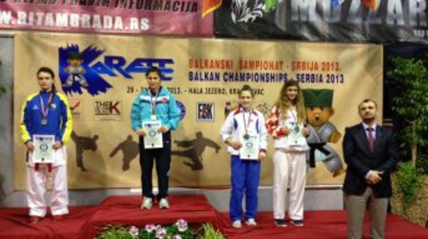 Karate'de Balkanların Hakimi T&uuml;rkiye