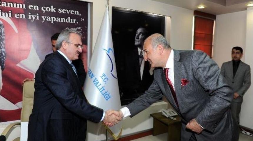 Van&rsquo;ın &Ccedil;evre Sorunları Masaya Yatırıldı