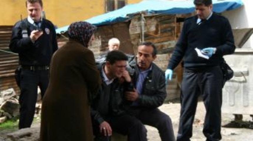 &Ccedil;arşıya Giderken Kalp Krizi Ge&ccedil;irerek &Ouml;ld&uuml;