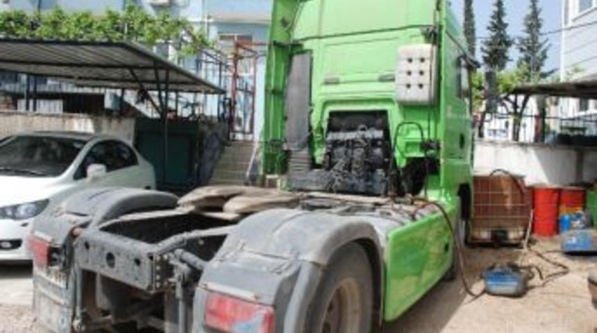 Kırıkhan'da Ka&ccedil;ak Akaryakıt Operasyonu