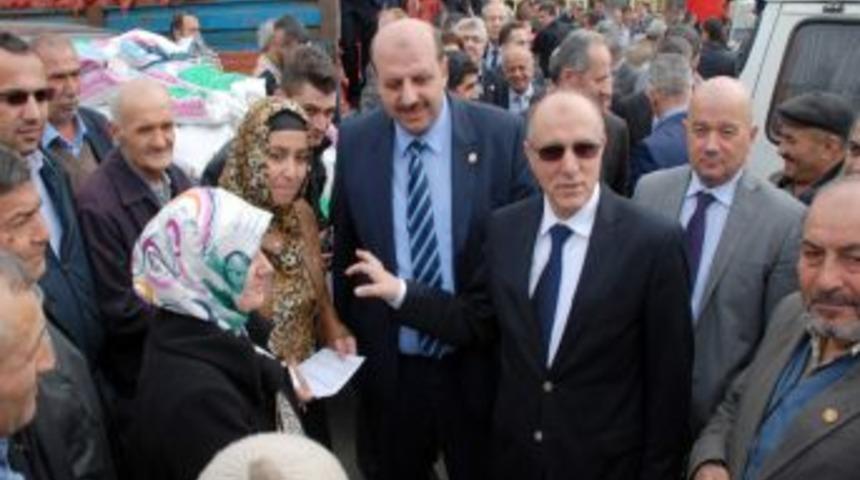 &Ccedil;ift&ccedil;ilere Sertifikalı Tohum Dağıtıldı