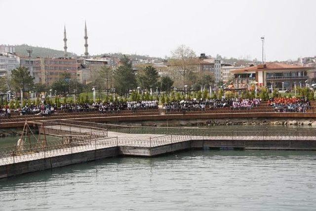 Açık Havada Kitap Okuma Etkinliği