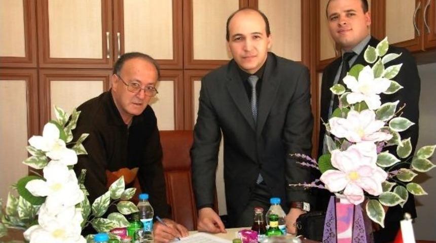 Mahalle Esnafını Yalnız Bırakmıyorlar