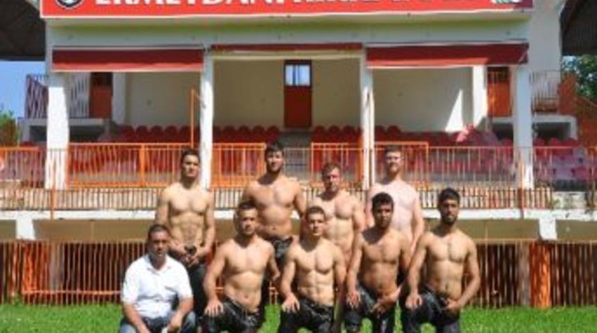 Edirneli Pehlivanlar &Ccedil;ayıra &Ccedil;ıktı