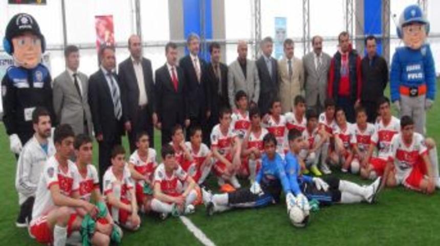 Ağrı'nın Yarınları Sahada Yarışacak