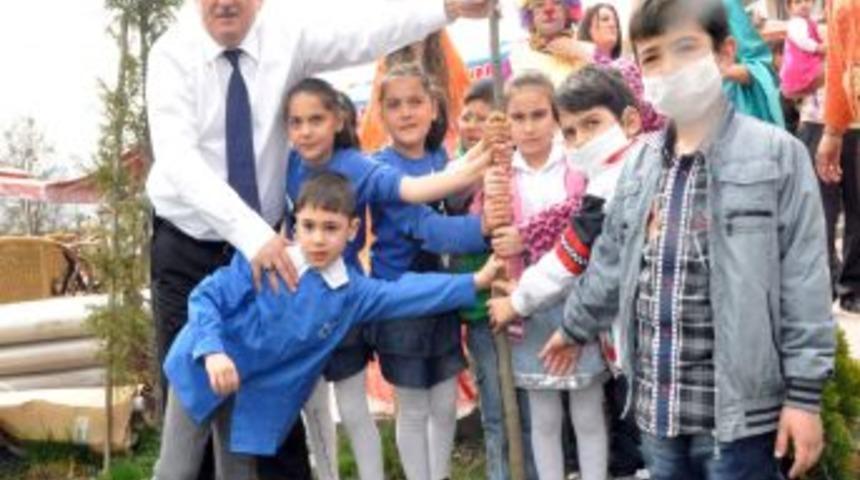 L&ouml;semili Melekler Bir Arada Moral Buldu