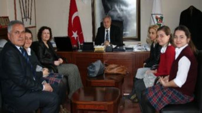 &Ccedil;evreci &Ouml;ğrencilerden Başkan Semerci&rsquo;ye Ziyaret