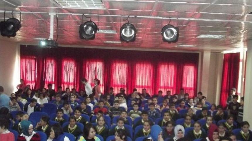 K&uuml;re&rsquo;de "etkili Aile İ&ccedil;i İletişim" Konfansı D&uuml;zenlendi