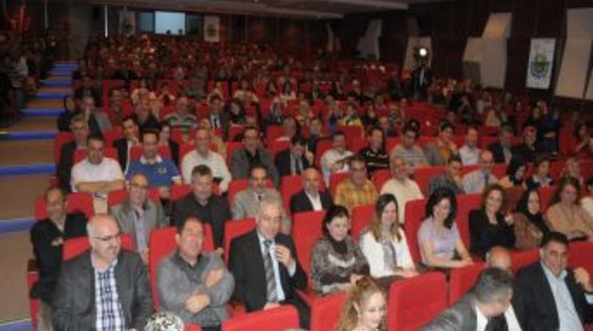 Belediye Zabıtasının Yazıp Y&ouml;nettiği 'Sivrikaya' Filmi G&ouml;sterime Girdi
