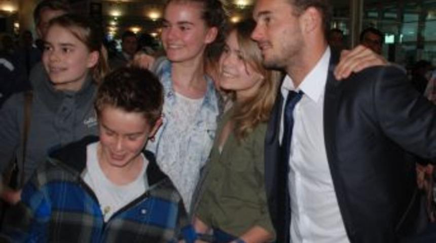 Sneijder: Kazanmak I&ccedil;in Gidiyoruz