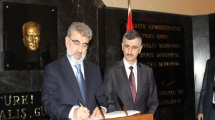 Enerji Ve Tabi Kaynaklar Bakanı: Kuyuların Yeniden A&ccedil;ılması, A&ccedil;ılımların Sonucu