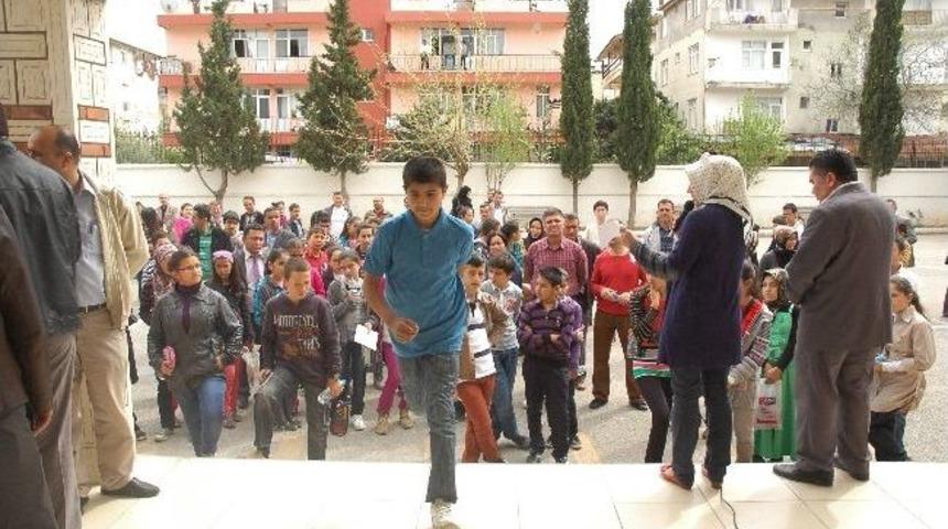 Onu En İyi Kim Tanır?