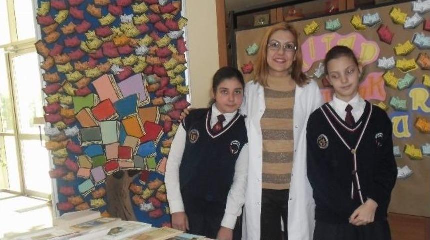 &Uuml;lkem Koleji &Ouml;ğrenciler Tiyatro Haftası'nı Kutladı