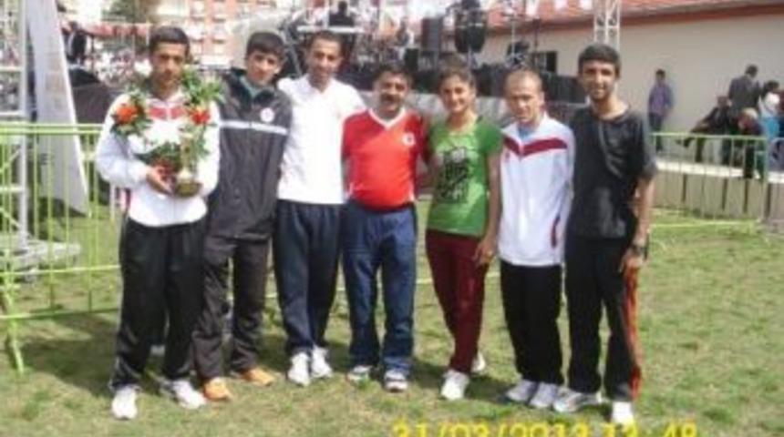 Petrolspor Atletizm Takımı T&uuml;rkiye Şampiyonu Oldu