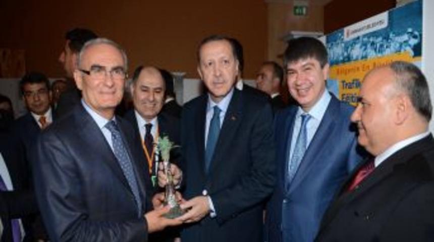 Başbakan Erdoğan&rsquo;dan Samsun&rsquo;a &Ouml;d&uuml;l