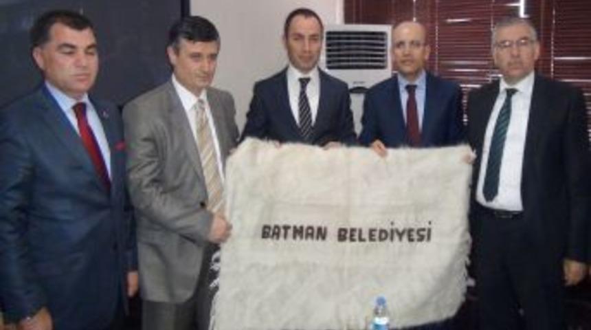 Maliye Bakanı Mehmet Şimşek Batman Belediyesi'ni Ziyaret Etti