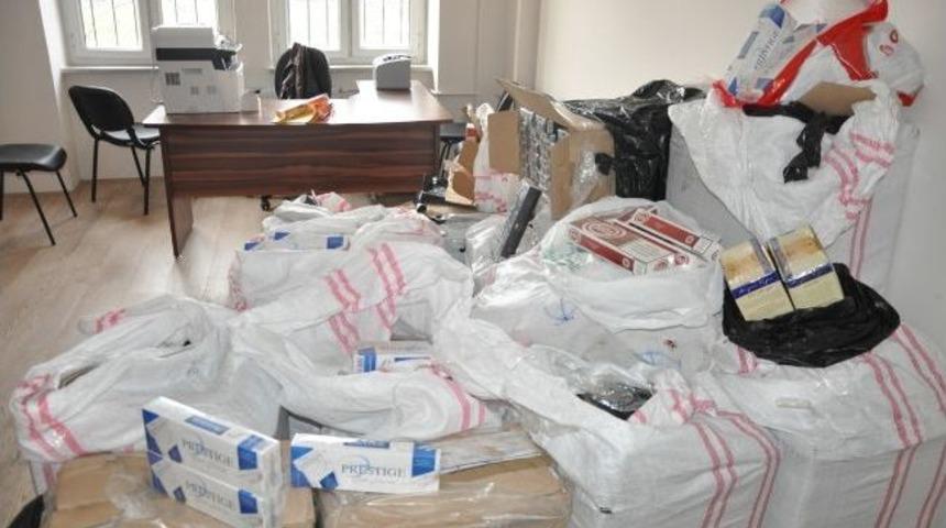 Esrar Satıcısına Su&ccedil; &Uuml;st&uuml;