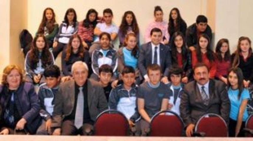 Kepez&rsquo;de gen&ccedil;lik s&ouml;yleşileri