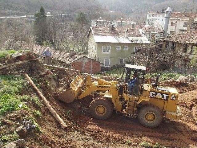 Küre’de Akşemseddin Erkek Öğrenci Yurdu’nun Harfiyat Çalışmaları Başladı