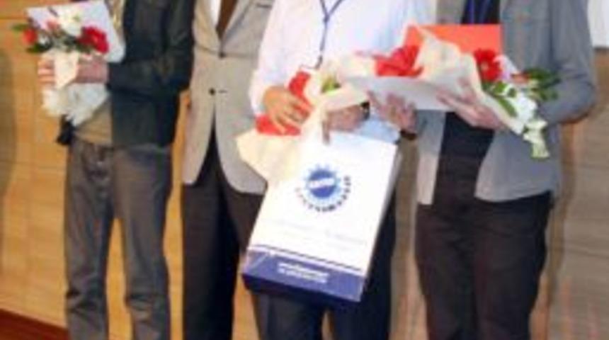 Sultan Murat T&Uuml;BİTAK Birincisi