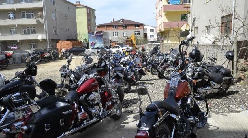 Osmanlı Akıncılar Kul&uuml;b&uuml;'nden Birinci Yıl Kutlaması